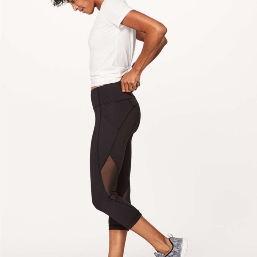 Lululemon Sz 4 crop leggings 21”